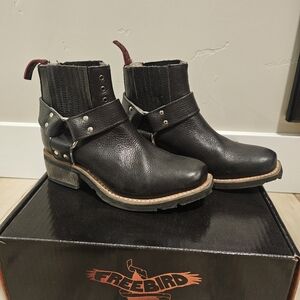 FREEBIRD Whiskey Bootie Biker Harness Ankle Boots Womens Sz 8 -